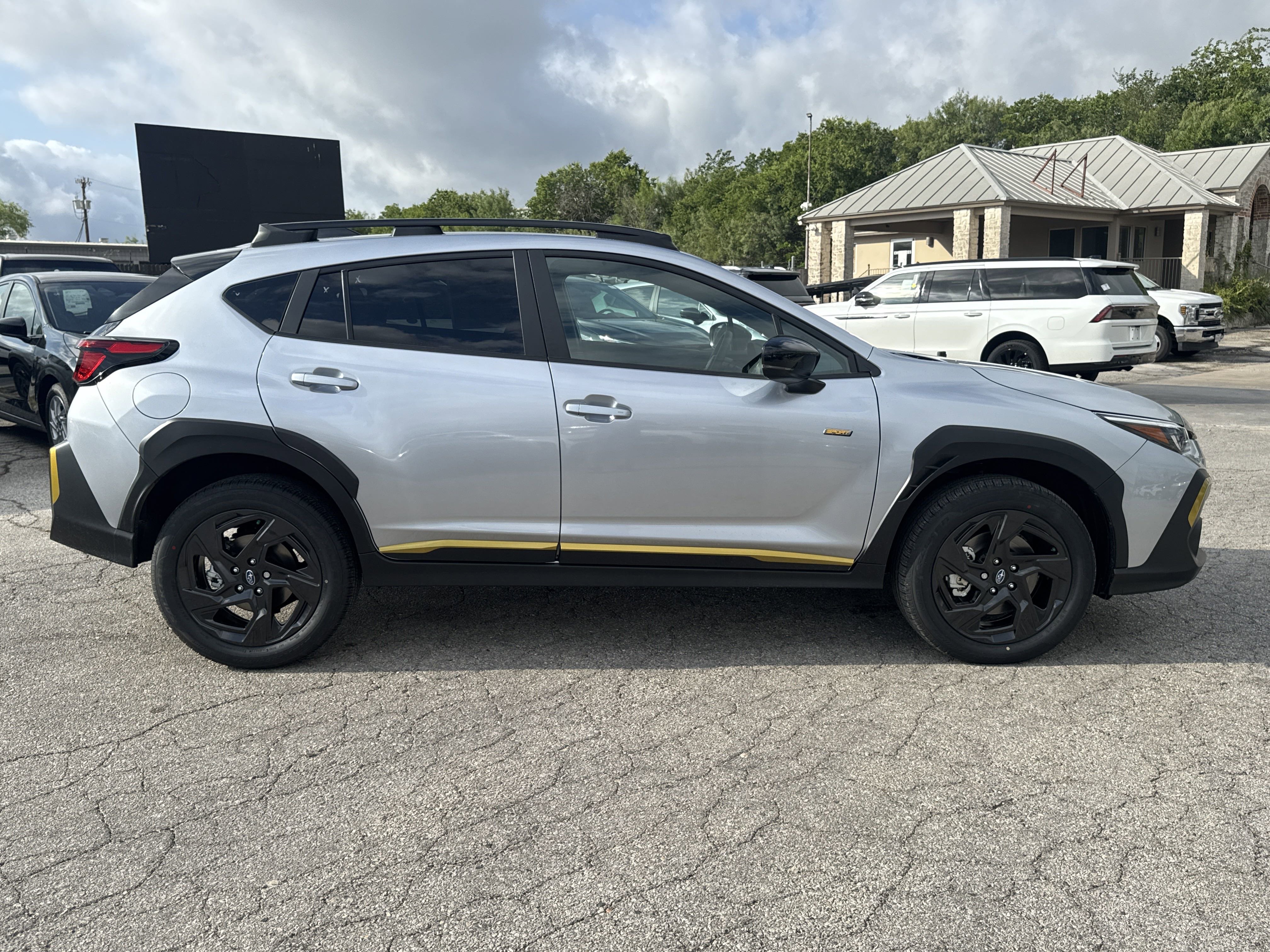 New 2025 Subaru Crosstrek 2.5i Sport w/ Crosstrek Mirror Package image 2