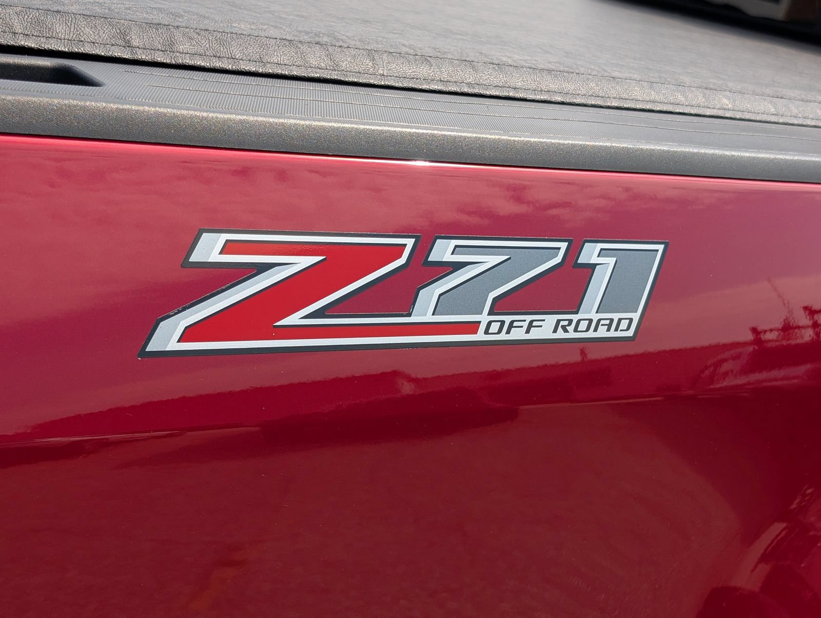 Used 2017 Chevrolet Colorado Z71 AWD/4WD image 10