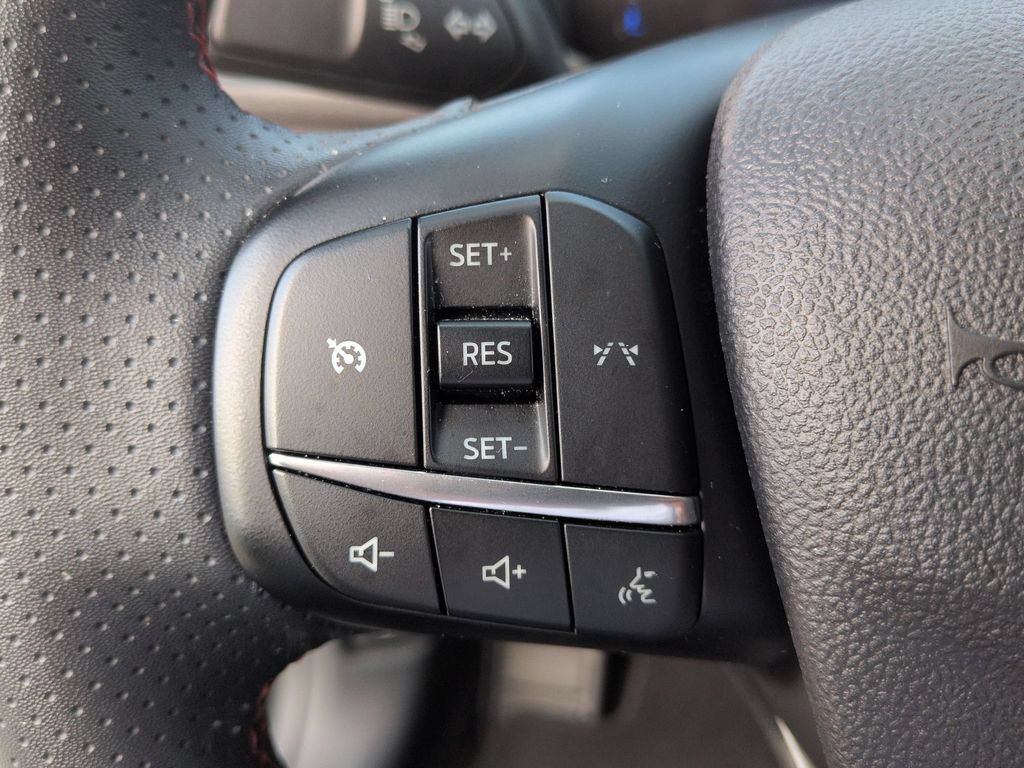 Used 2025 Ford Escape ST-Line AWD/4WD image 20