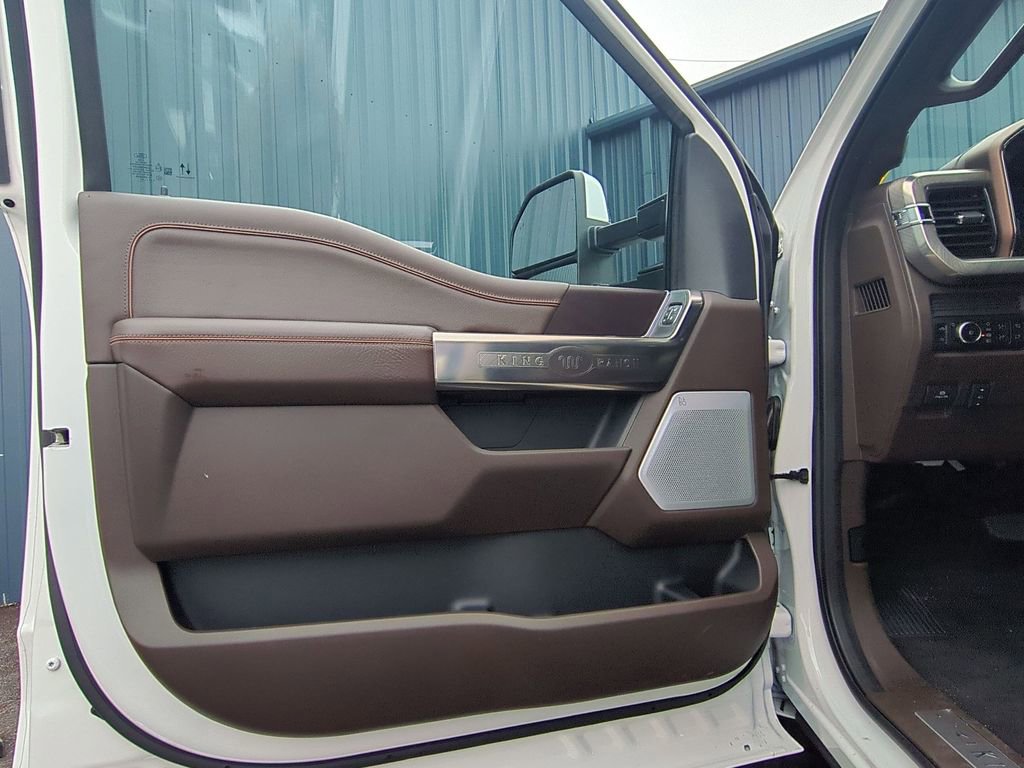New 2026 Ford F250 King Ranch w/ Chrome Package image 12