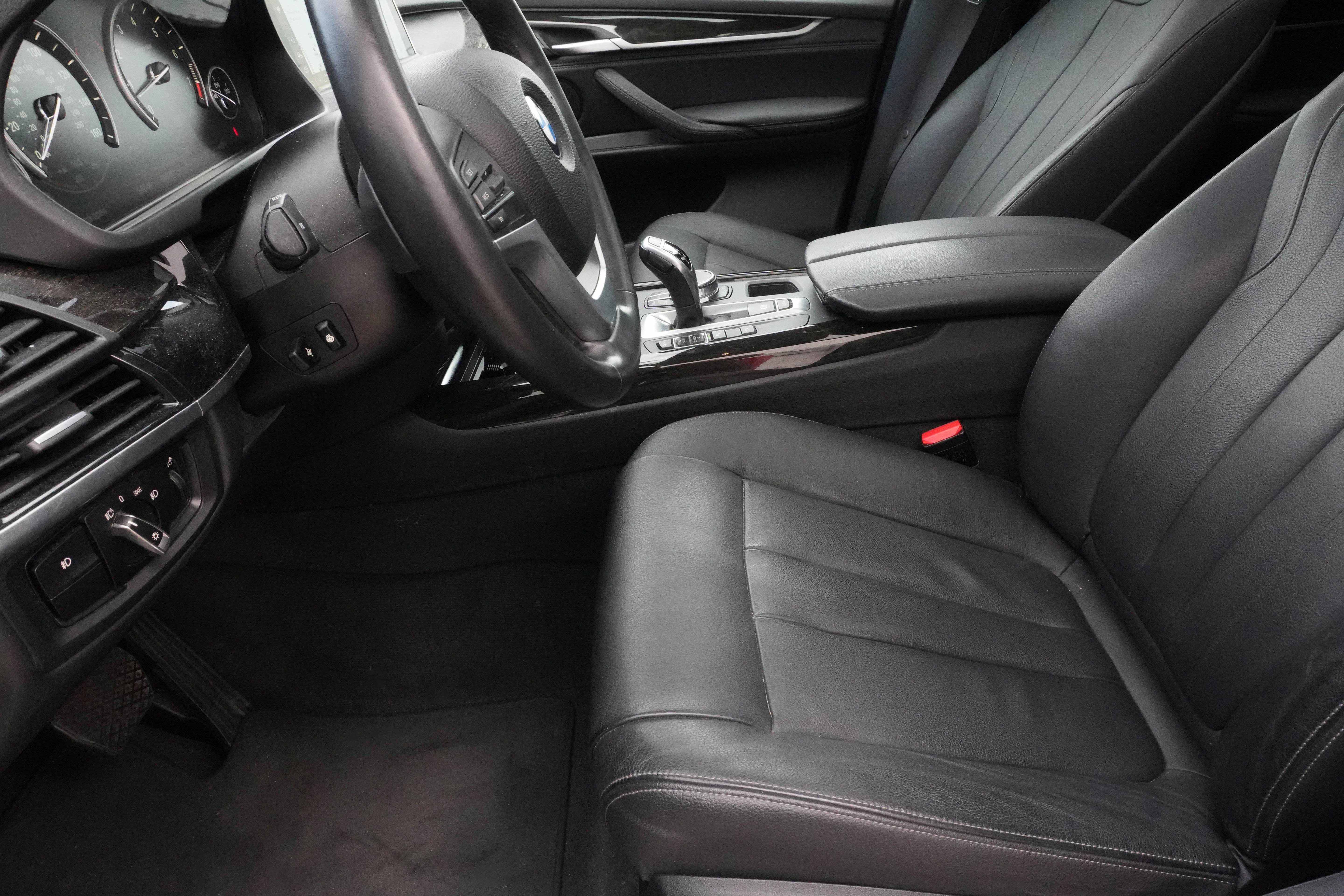 Used 2018 BMW X5 xDrive35i image 12