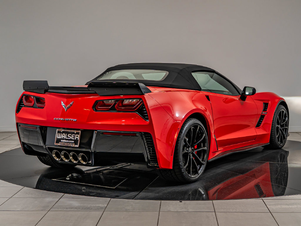 Used 2019 Chevrolet Corvette Grand Sport RWD image 6
