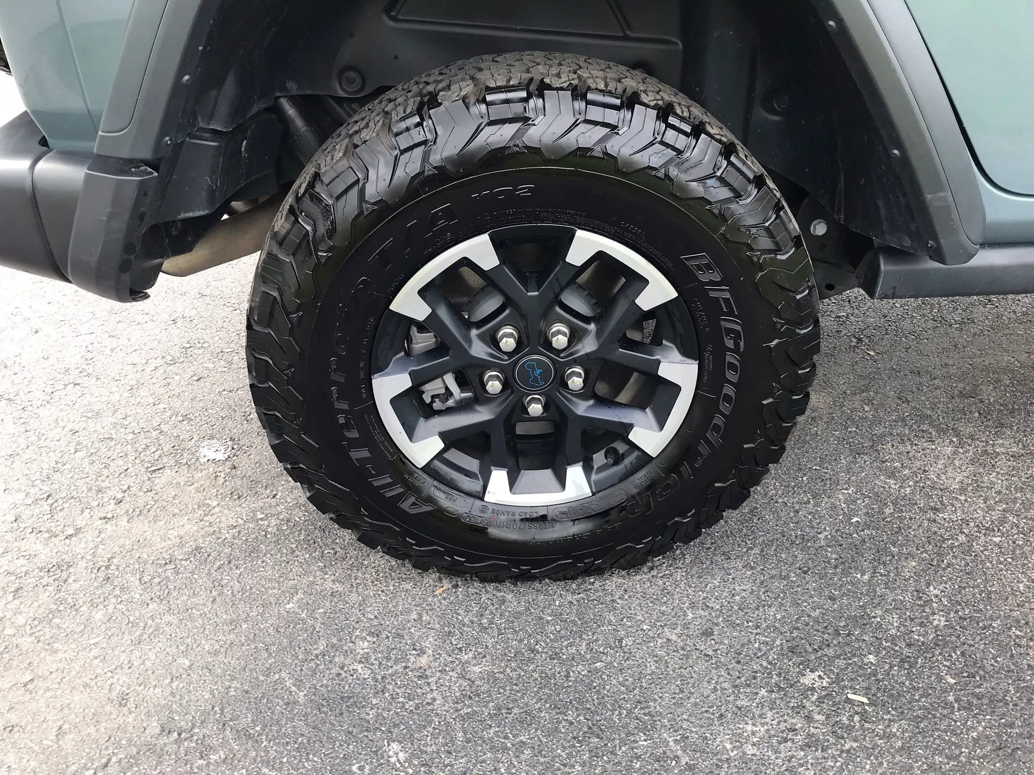 Used 2025 Jeep Wrangler Unlimited Rubicon 4xe w/ Convenience Group AWD/4WD image 47