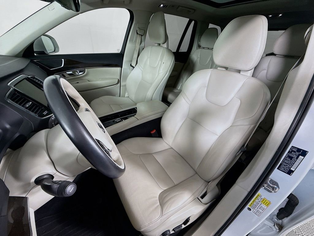 Used 2018 Volvo XC90 T6 Momentum w/ Convenience Package image 20