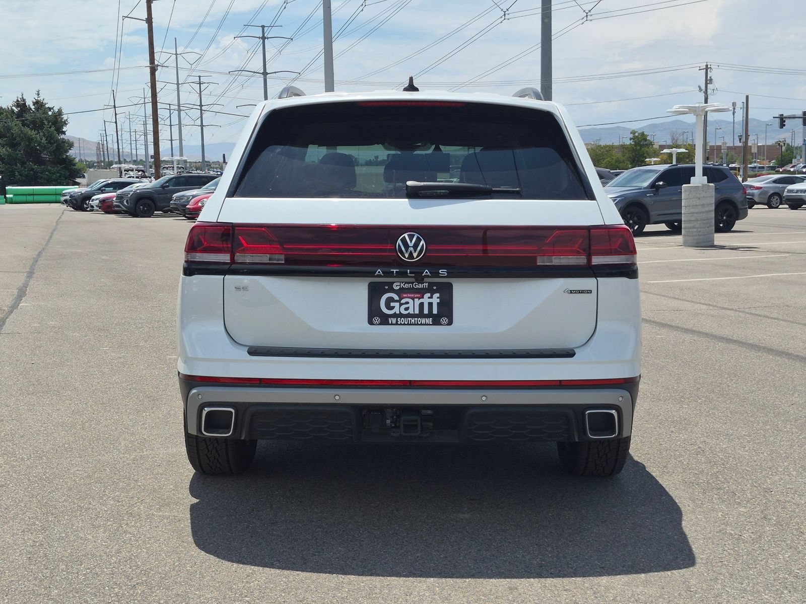 New 2026 Volkswagen Atlas Peak Edition AWD/4WD image 4