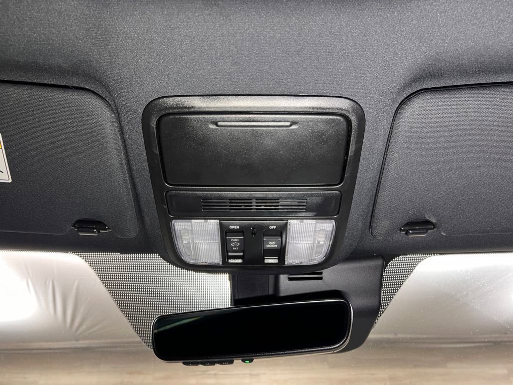 Used 2022 Honda Passport TrailSport image 16