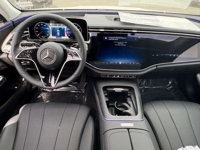New 2026 Mercedes-Benz E 350 4MATIC Sedan image 20