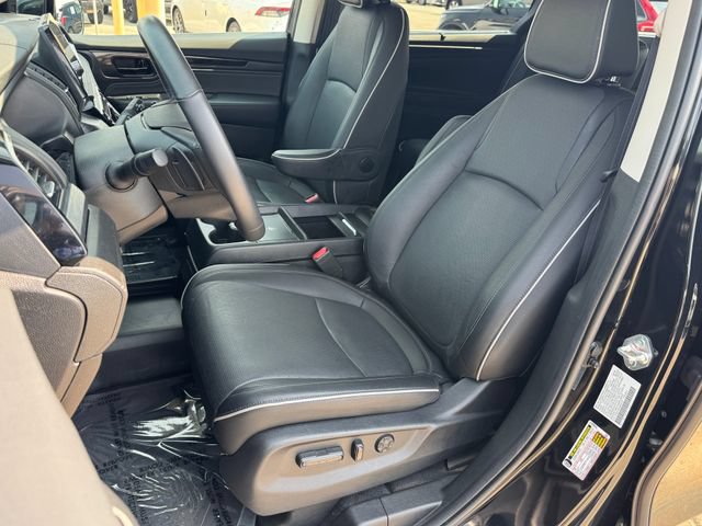Certified 2025 Honda Odyssey Elite image 16