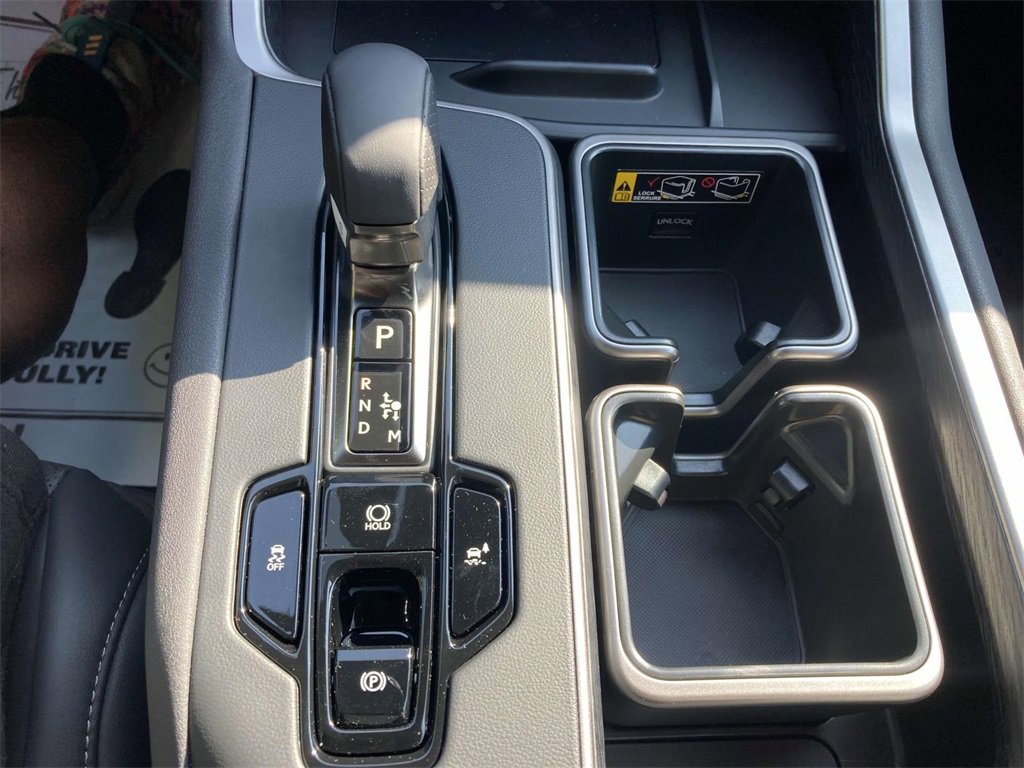 New 2025 Lexus TX 500h AWD image 19