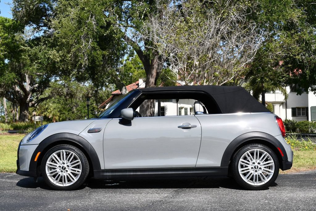 Used 2023 MINI Cooper S w/ Signature Upholstery Package FWD image 33