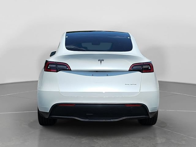Used 2021 Tesla Model Y Long Range AWD/4WD image 6
