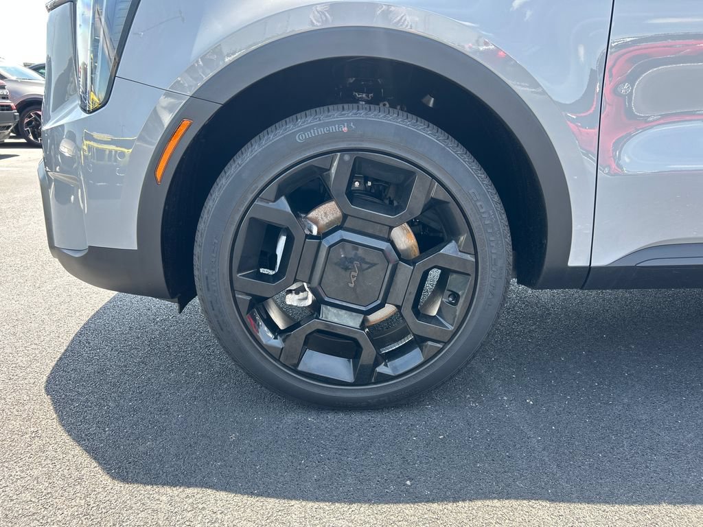 Certified 2025 Kia Sorento X-Line EX AWD/4WD image 10