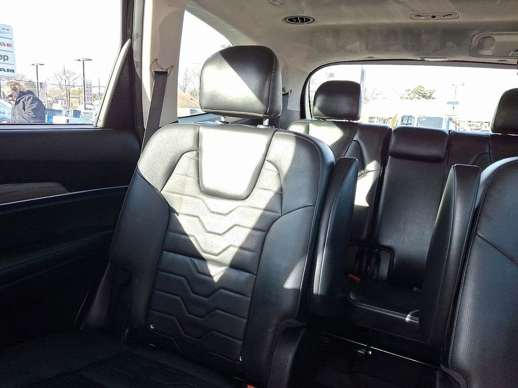 Used 2022 Kia Telluride SX w/ SX Prestige Package image 19