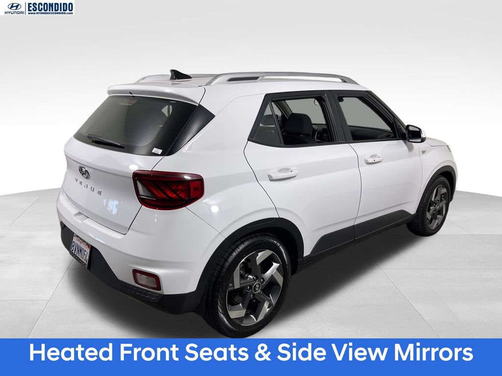 Used 2021 Hyundai Venue SEL w/ Premium Package FWD image 5
