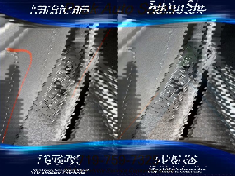 Used 2024 Volkswagen Tiguan Wolfsburg Edition AWD/4WD image 13