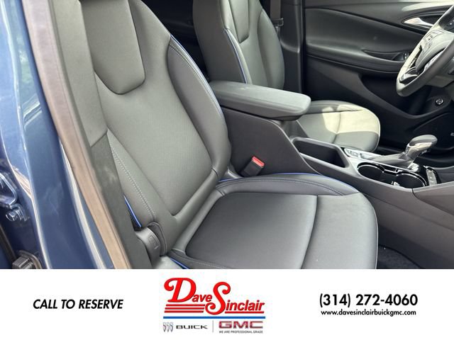 New 2026 Buick Encore GX Sport Touring w/ Advanced Technology Package FWD image 31