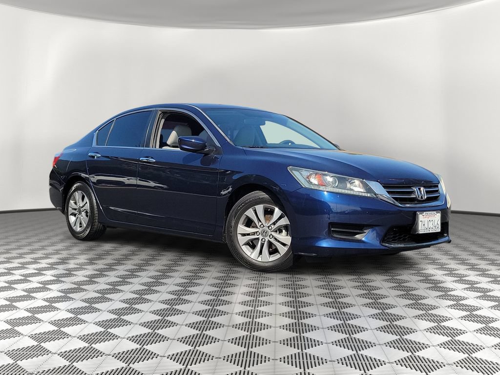 Used 2014 Honda Accord LX image 2