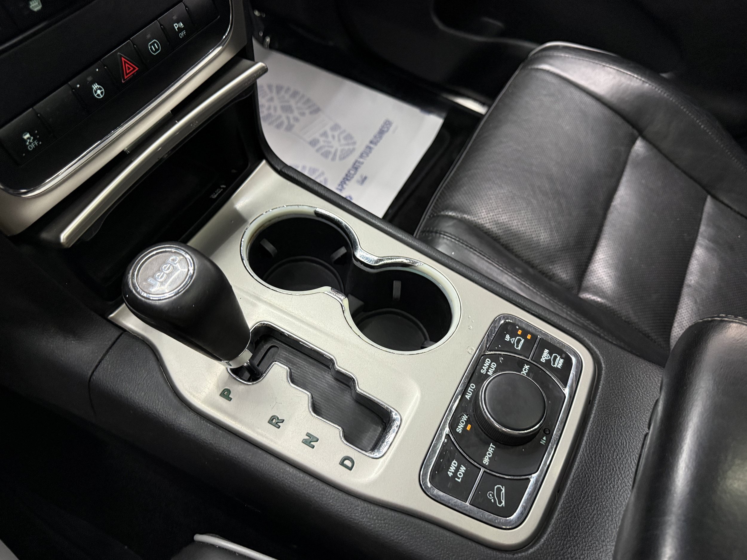 Used 2012 Jeep Grand Cherokee Overland AWD/4WD image 16