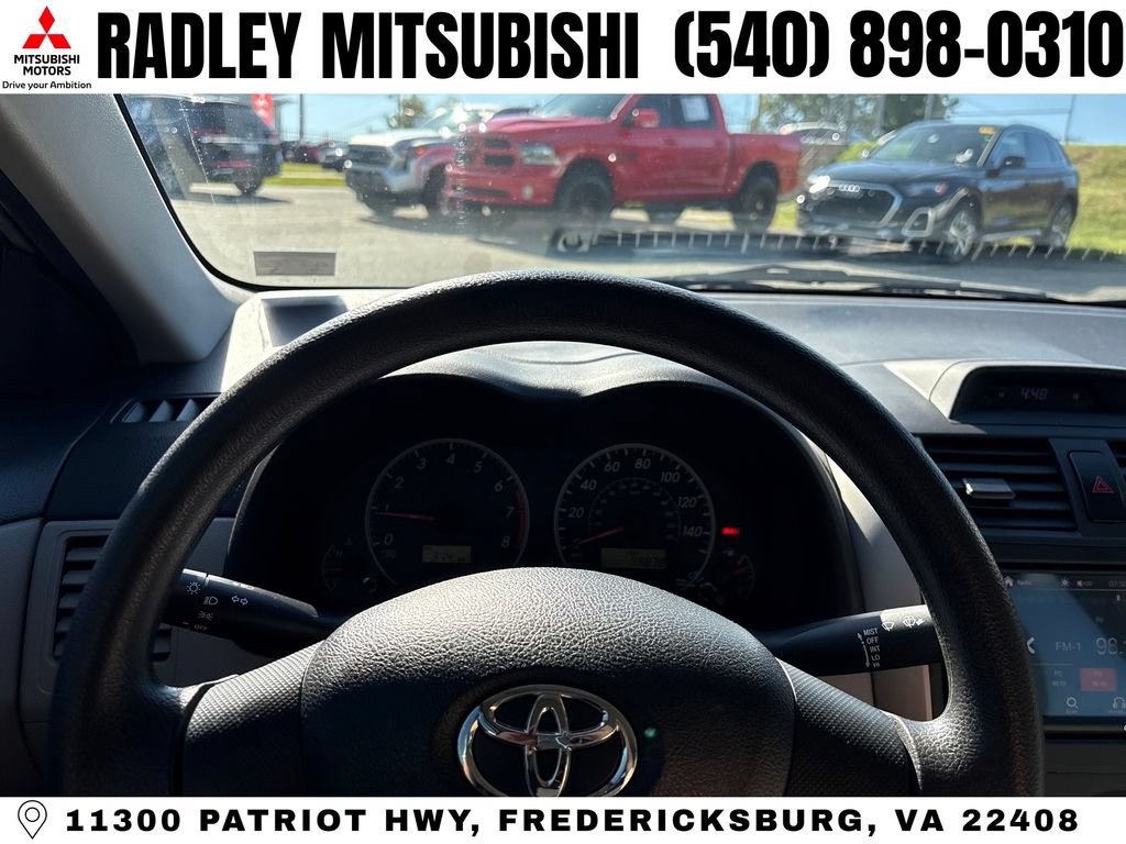 Used 2013 Toyota Corolla L FWD image 2