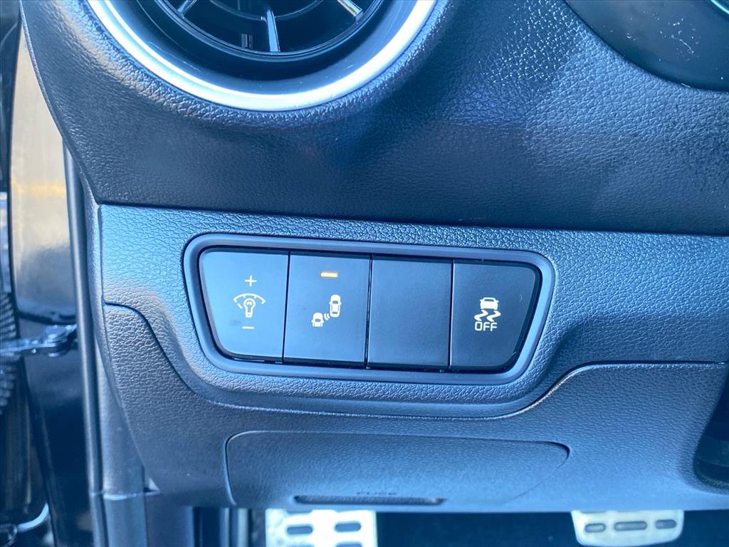 Certified 2023 Kia Forte GT FWD image 21