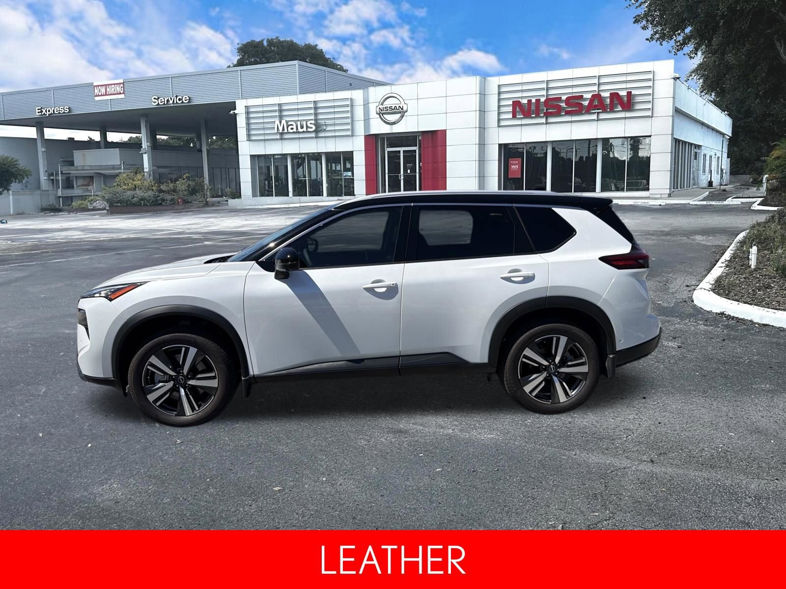 Certified 2025 Nissan Rogue SL w/ Tech Package image 6