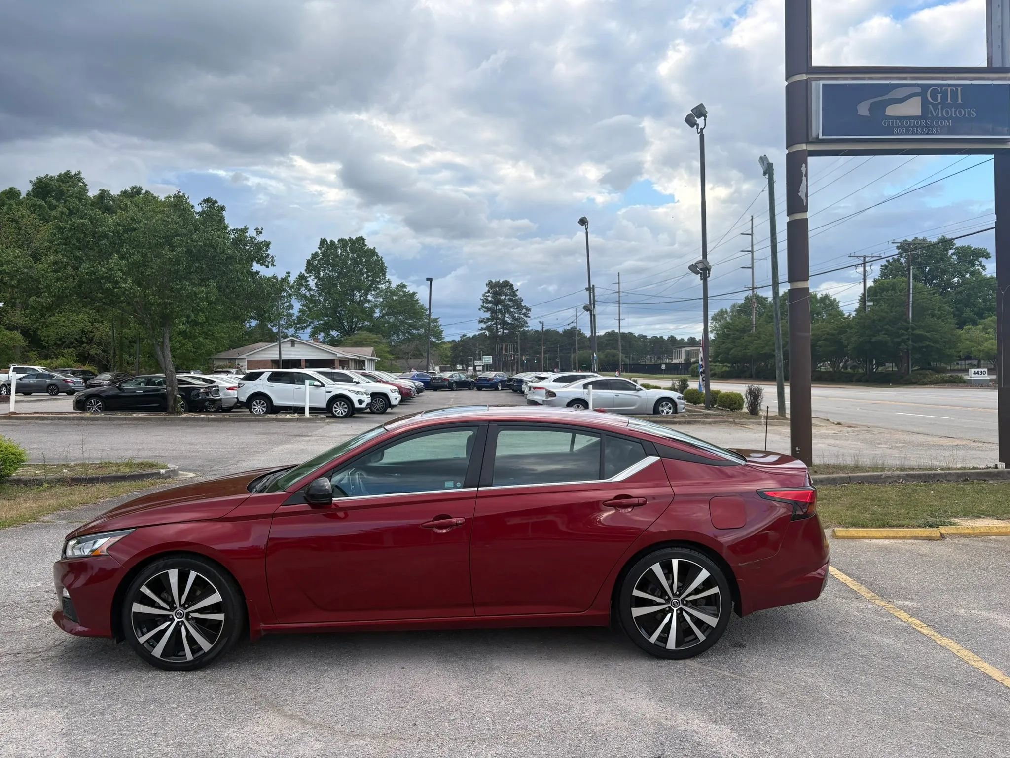Used 2021 Nissan Altima 2.0 SR image 3