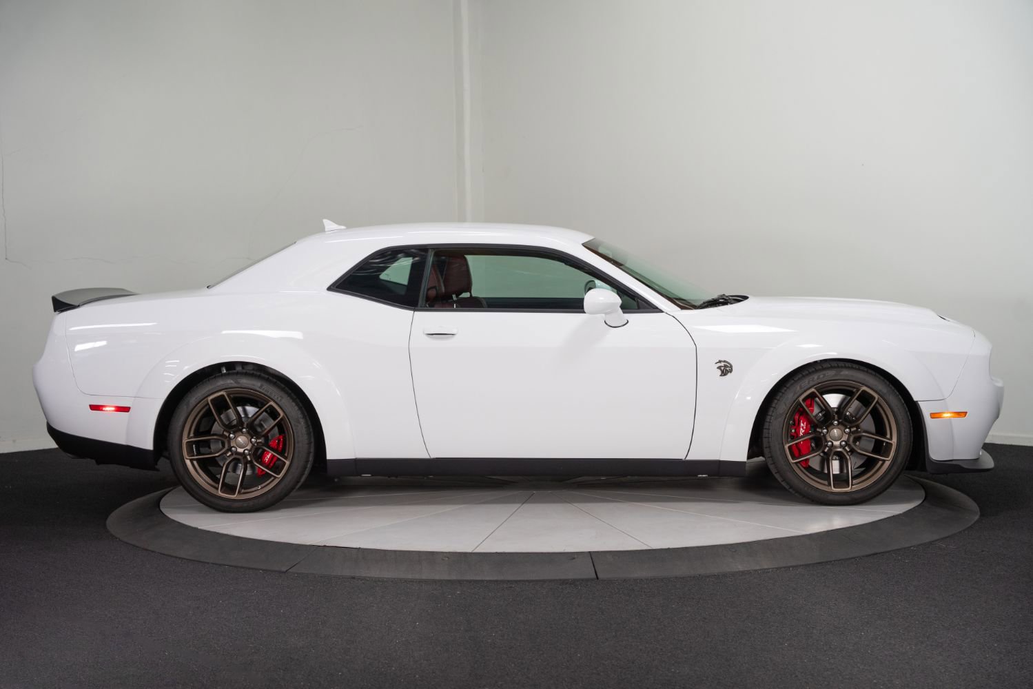 Used 2023 Dodge Challenger SRT Hellcat w/ Plus Package image 10