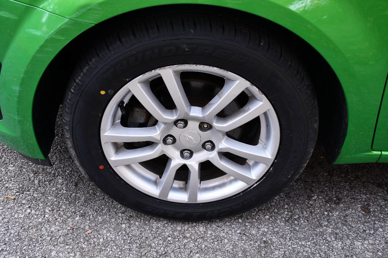 Used 2014 Chevrolet Sonic LT w/ LT Spring Promotional Package image 34