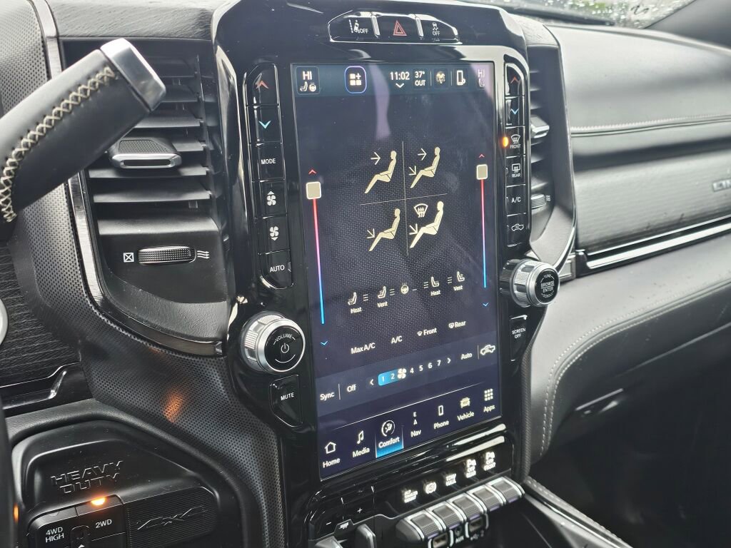 Used 2022 RAM 3500 Limited image 21