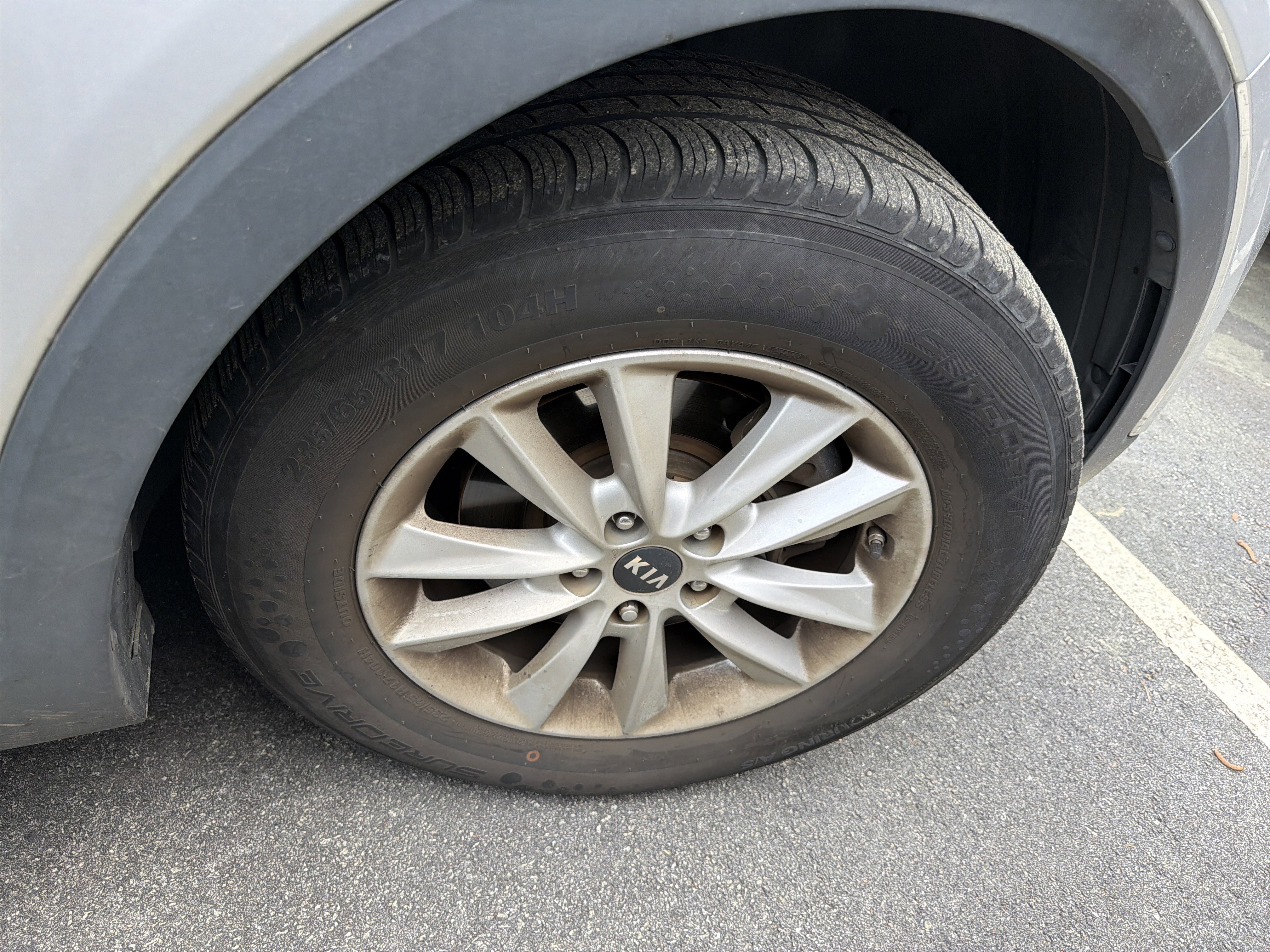 Used 2020 Kia Sorento LX image 13