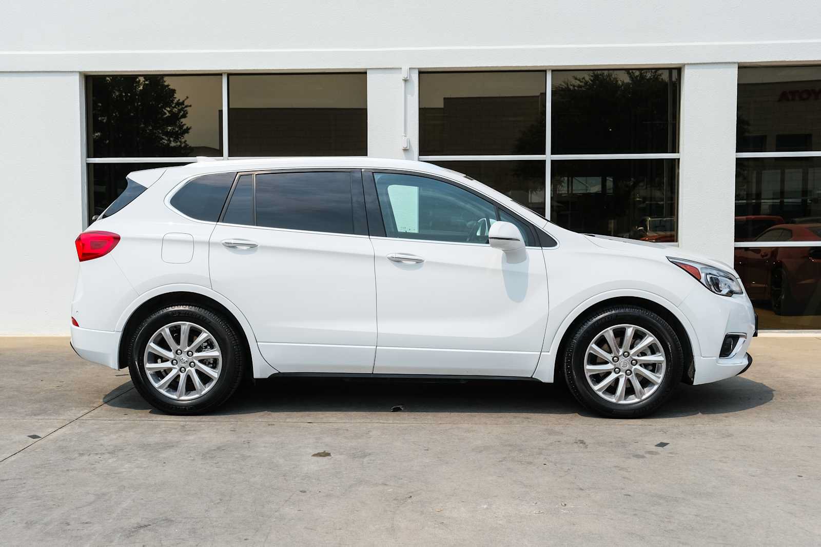 Used 2020 Buick Envision Essence FWD image 6