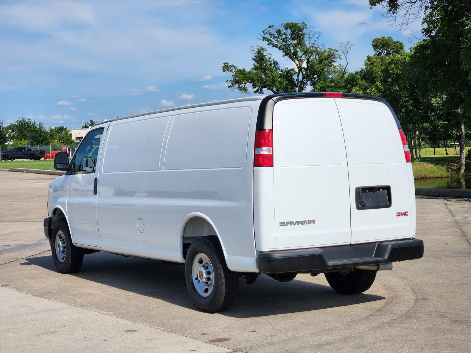 New 2025 GMC Savana 2500 Extended w/ Driver Convenience Package image 3