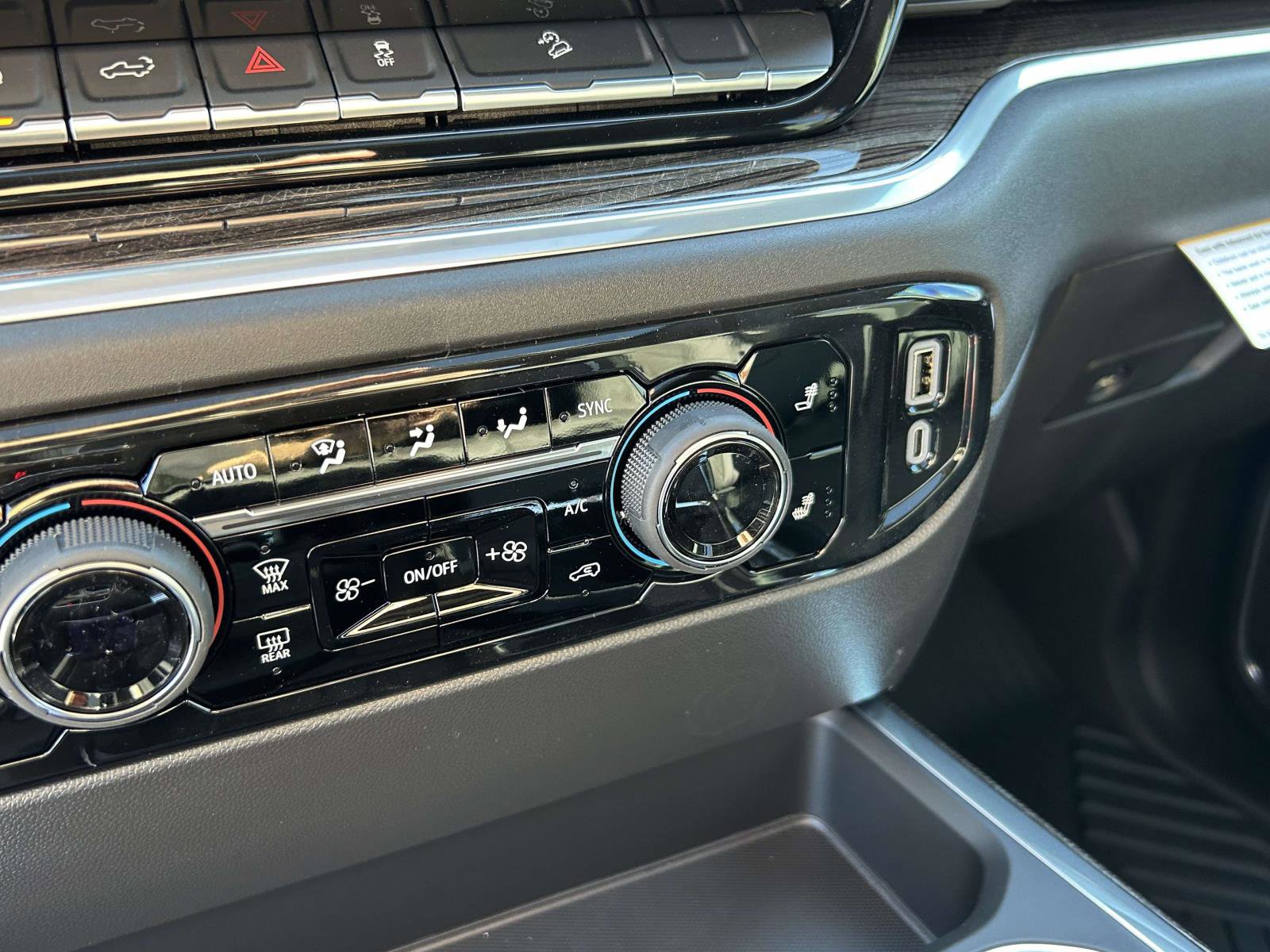 New 2026 Chevrolet Silverado 1500 LT Trail Boss w/ LT Trail Boss Premium Package image 26