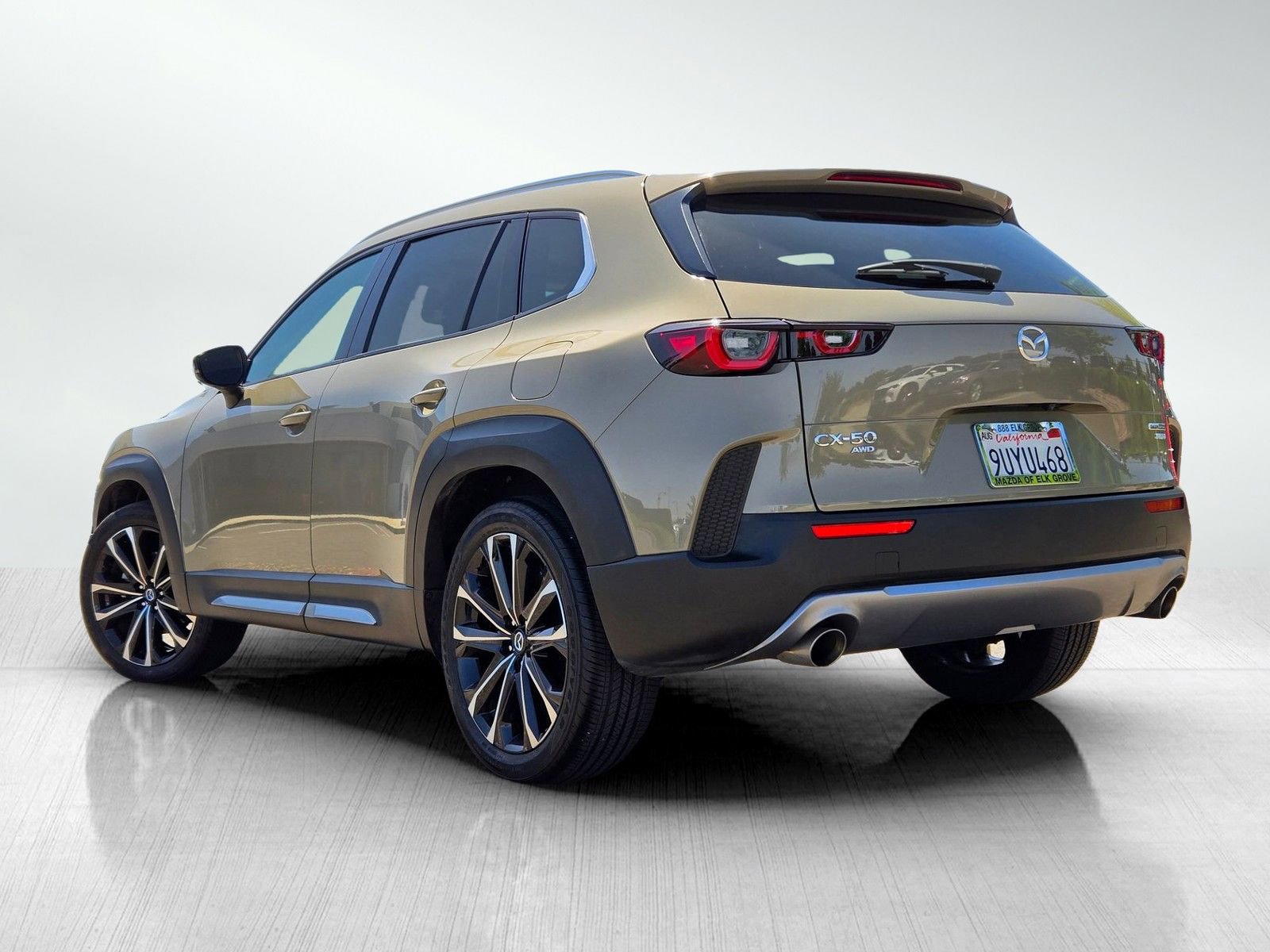 Certified 2025 MAZDA CX-50 AWD 2.5 Turbo w/ Accent Package image 9
