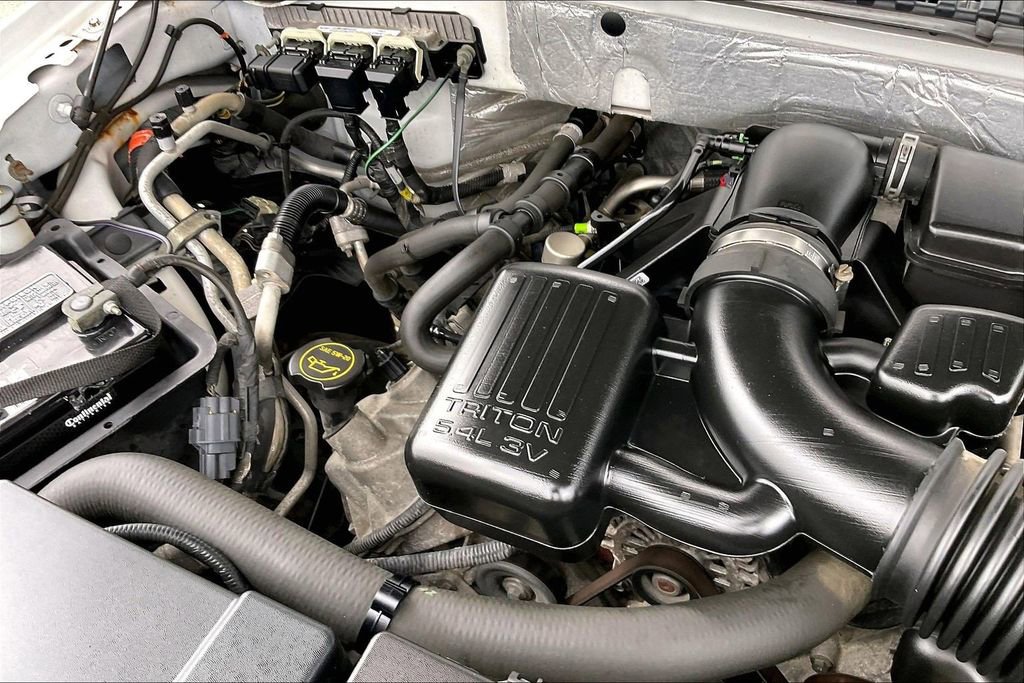 Used 2014 Ford Expedition EL Limited w/ Equipment Group 301A image 32