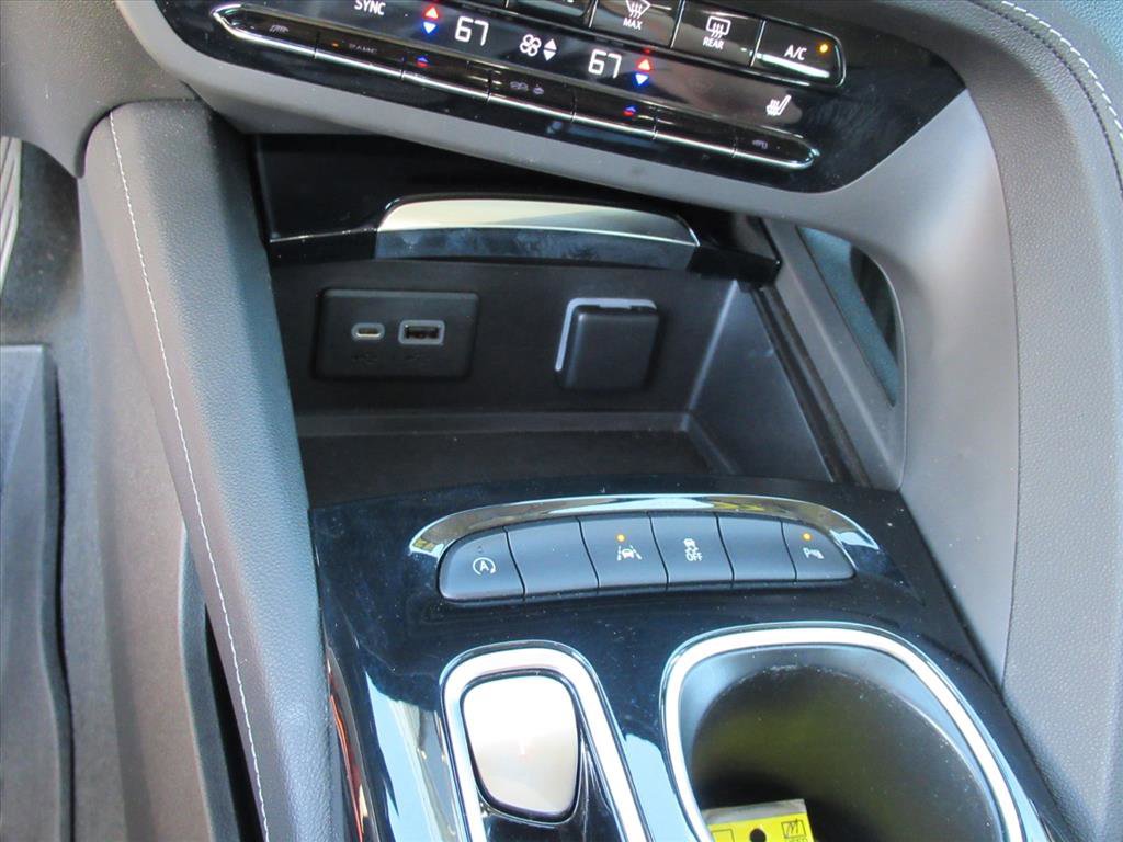 Used 2021 Buick Envision Preferred image 24