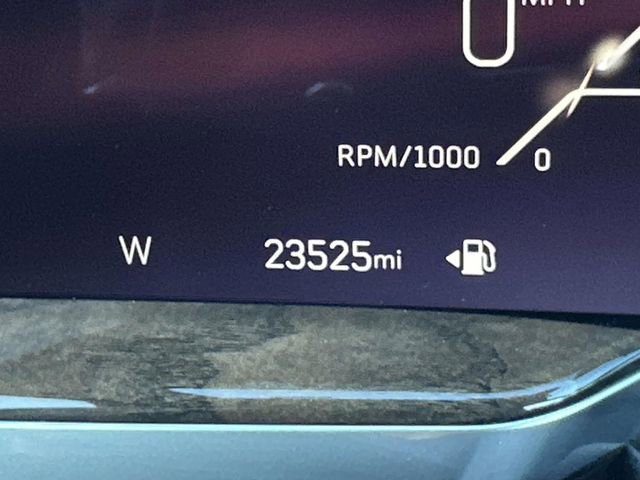 Certified 2025 Cadillac Escalade ESV Premium Luxury Platinum w/ LPO, Floor Liner Package image 41