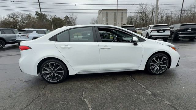 Used 2020 Toyota Corolla SE image 9