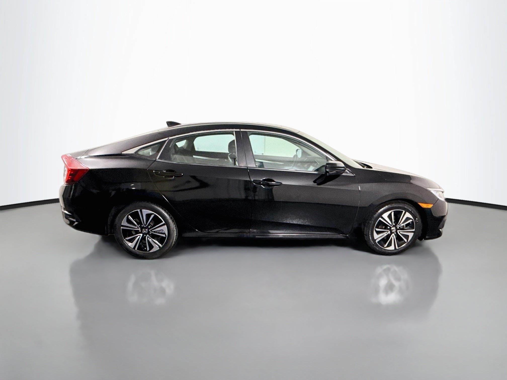 Used 2016 Honda Civic EX-L image 11