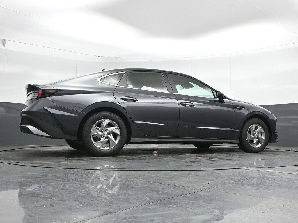 New 2026 Hyundai Sonata SE FWD image 22