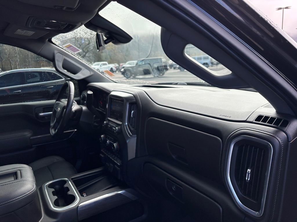 Used 2021 Chevrolet Silverado 1500 LTZ w/ LTZ Premium Package AWD/4WD image 27