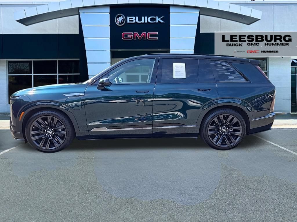 Used 2026 Cadillac Vistiq Platinum AWD/4WD image 4