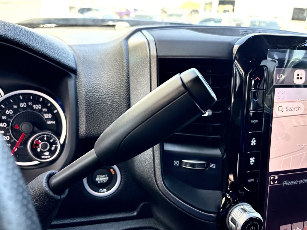 New 2026 RAM 2500 Tradesman AWD/4WD image 13
