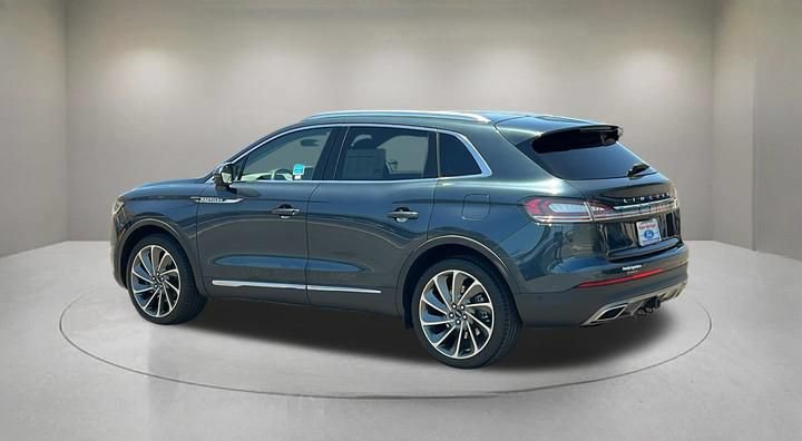 Certified 2023 Lincoln Nautilus Reserve w/ Equipment Group 201A AWD/4WD image 4