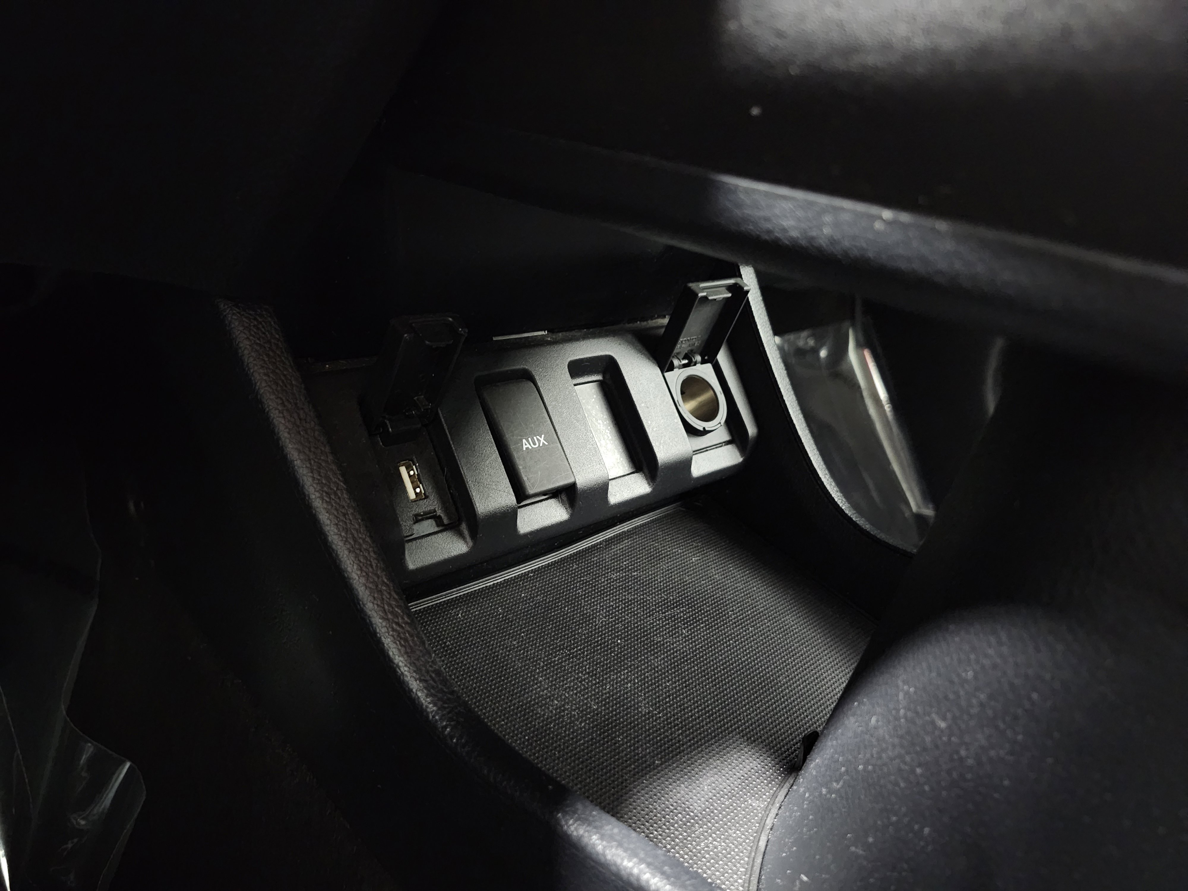 Used 2018 Honda HR-V LX image 7