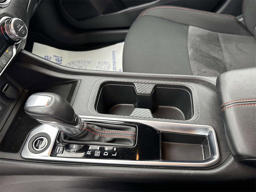 Certified 2025 Nissan Sentra SR image 28