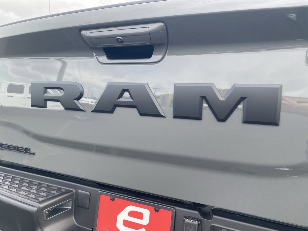 New 2026 RAM 2500 Rebel AWD/4WD image 44