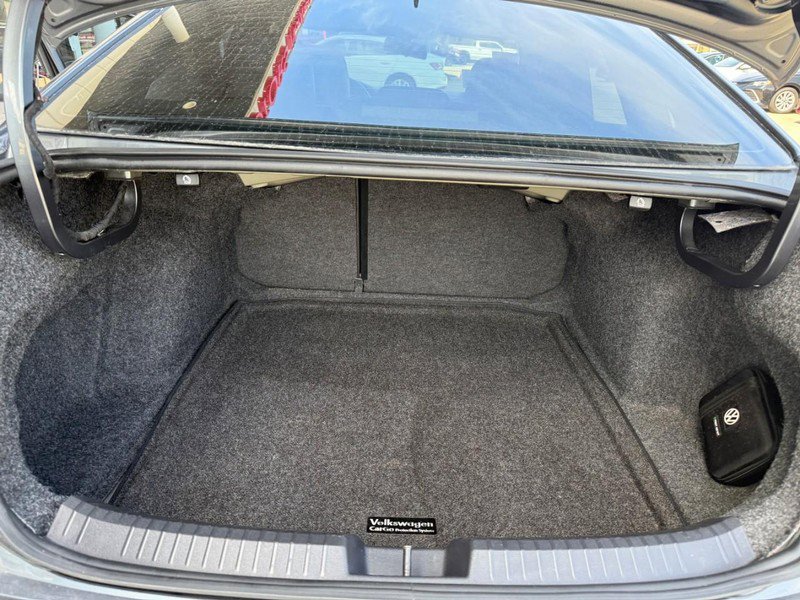 Used 2020 Volkswagen Jetta SE image 13