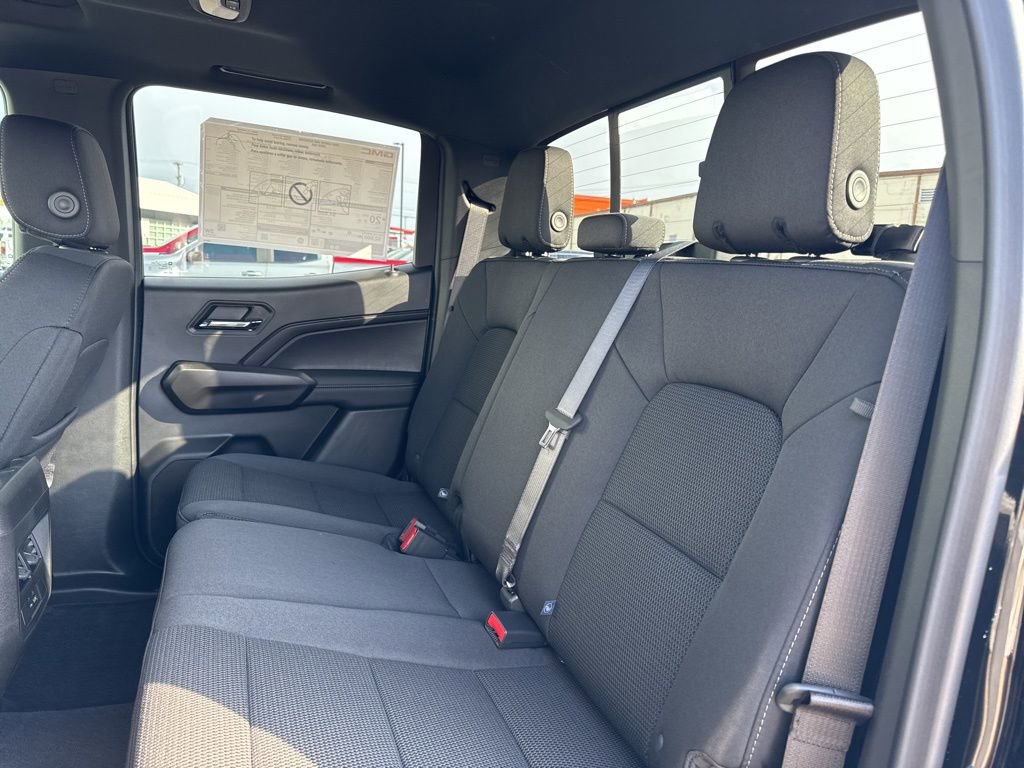 New 2026 GMC Canyon Elevation w/ Convenience Package image 31