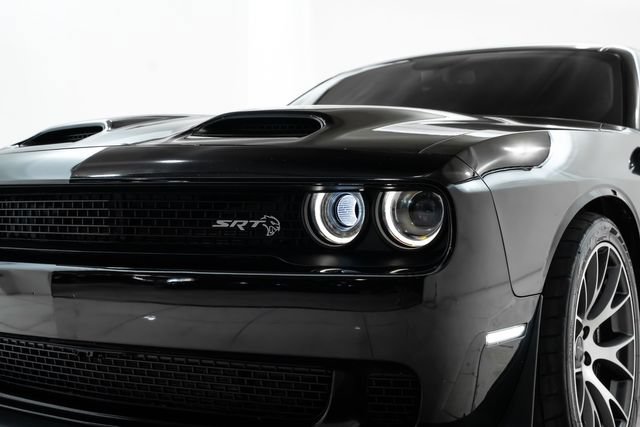 Used 2020 Dodge Challenger SRT Hellcat w/ Plus Package RWD image 14